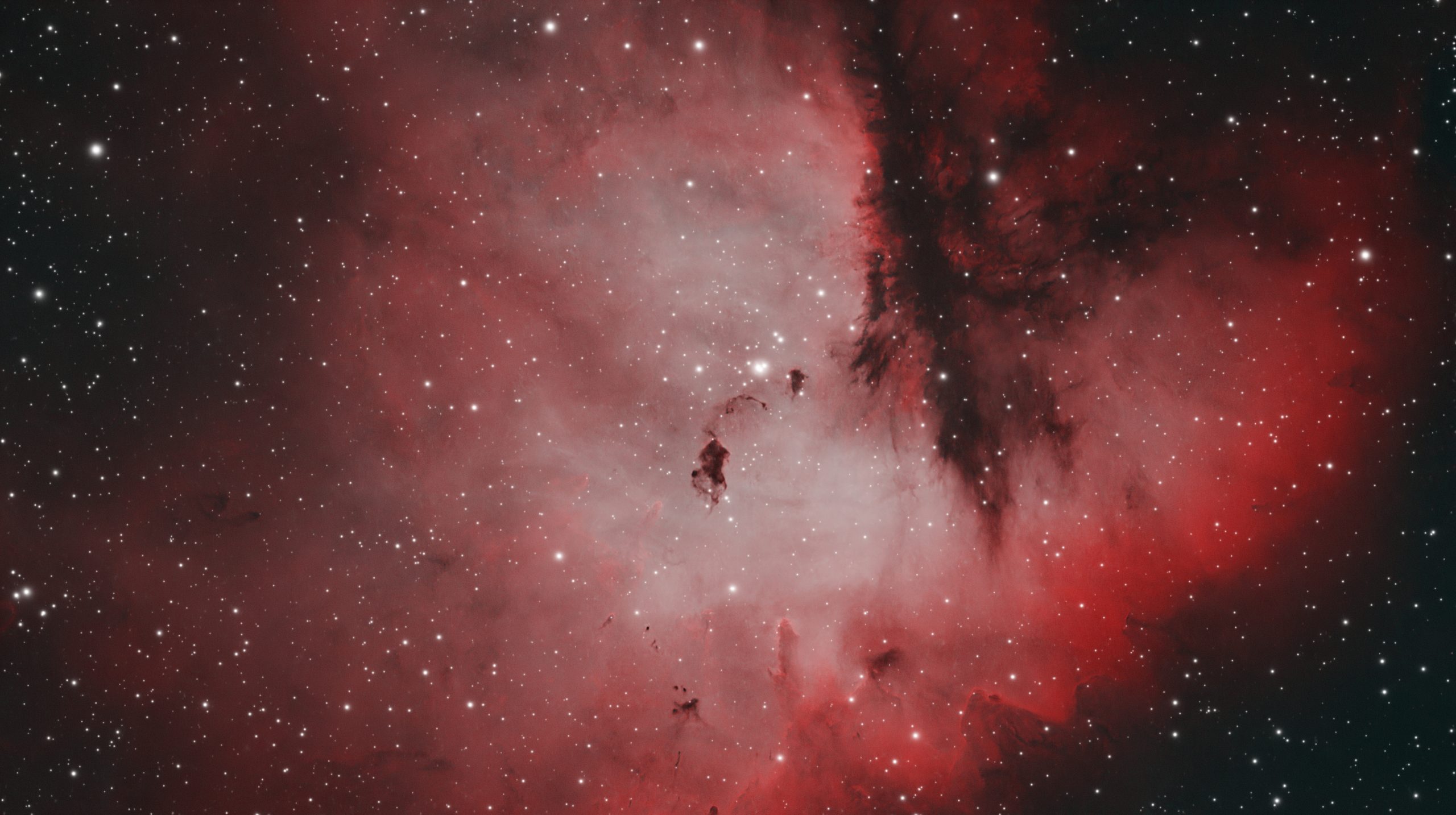 Does Pacman have a heart – the core of NGC281